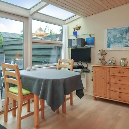 Cozy In With Kitchen Holiday home *
